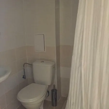 Pollo Apartament * סאני ביץ'