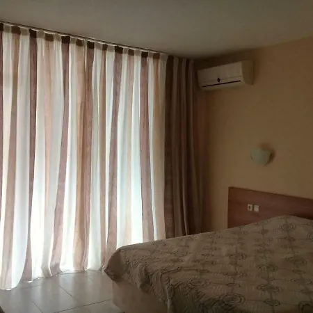 דירה Pollo Apartament *